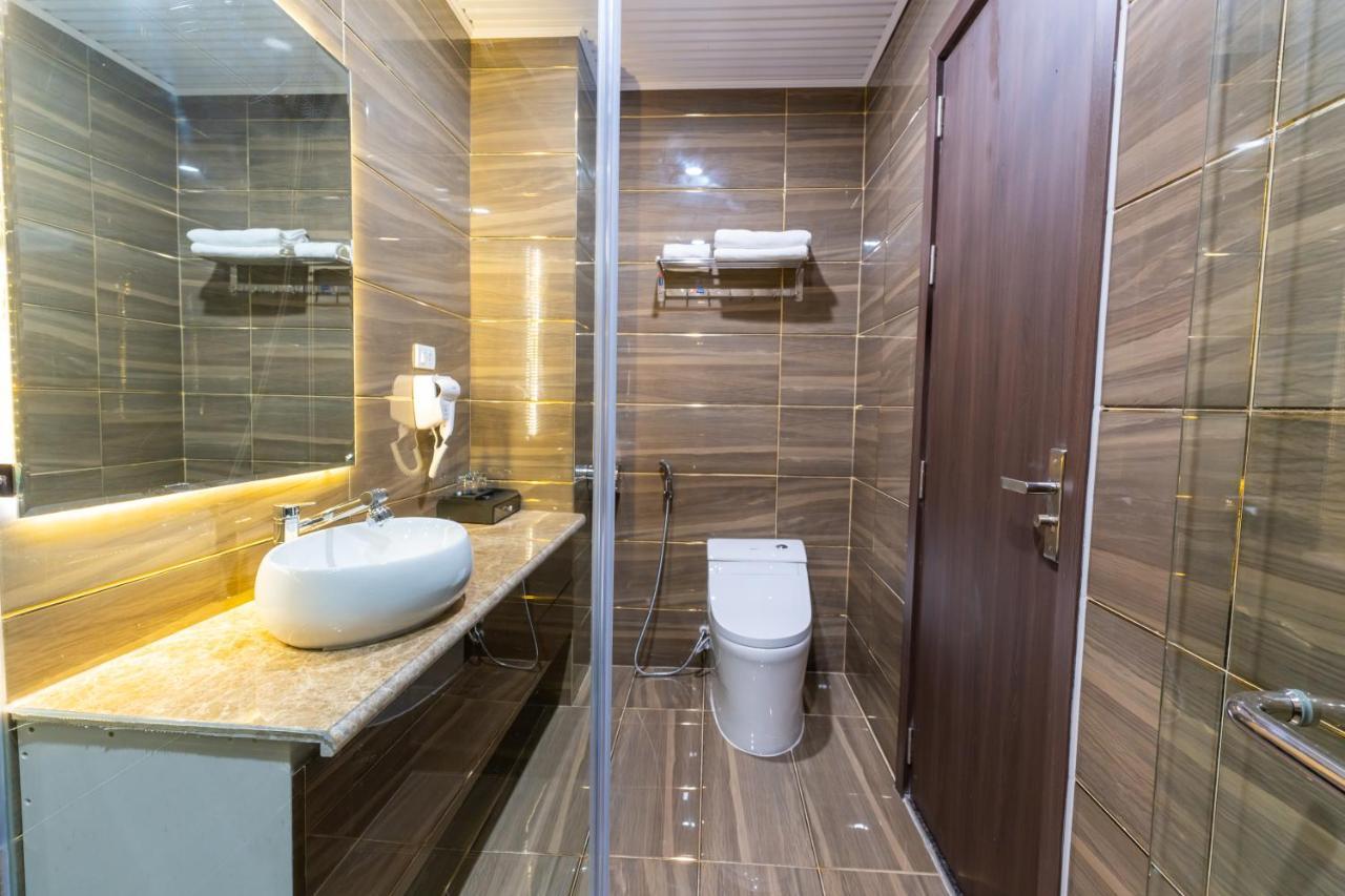 Cm Hotel & Apartment Hai Phong Buitenkant foto