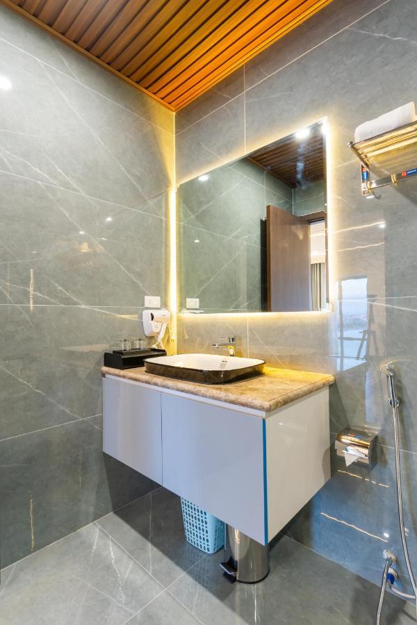 Cm Hotel & Apartment Hai Phong Buitenkant foto